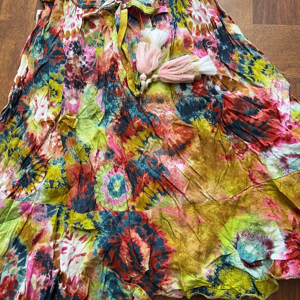 True Destinations Tie-dye One Shoulder Smocked Bodice Dress Size X-small NWT - Picture 4 of 9